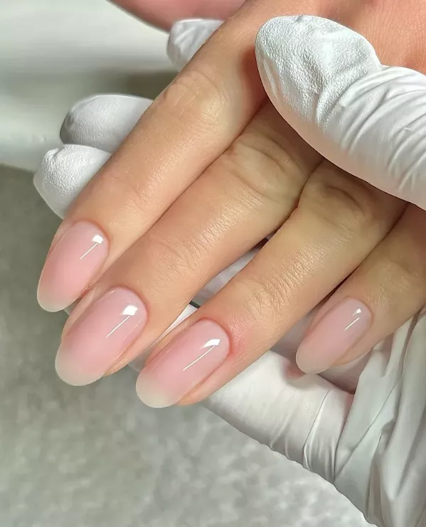 28 Best Almond Shape Nail Designs for Your Next Manicure