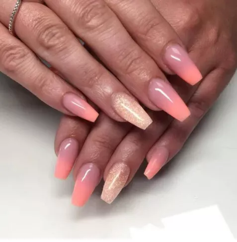 37 Ombre Nail Designs You’ll Want to Copy This Year