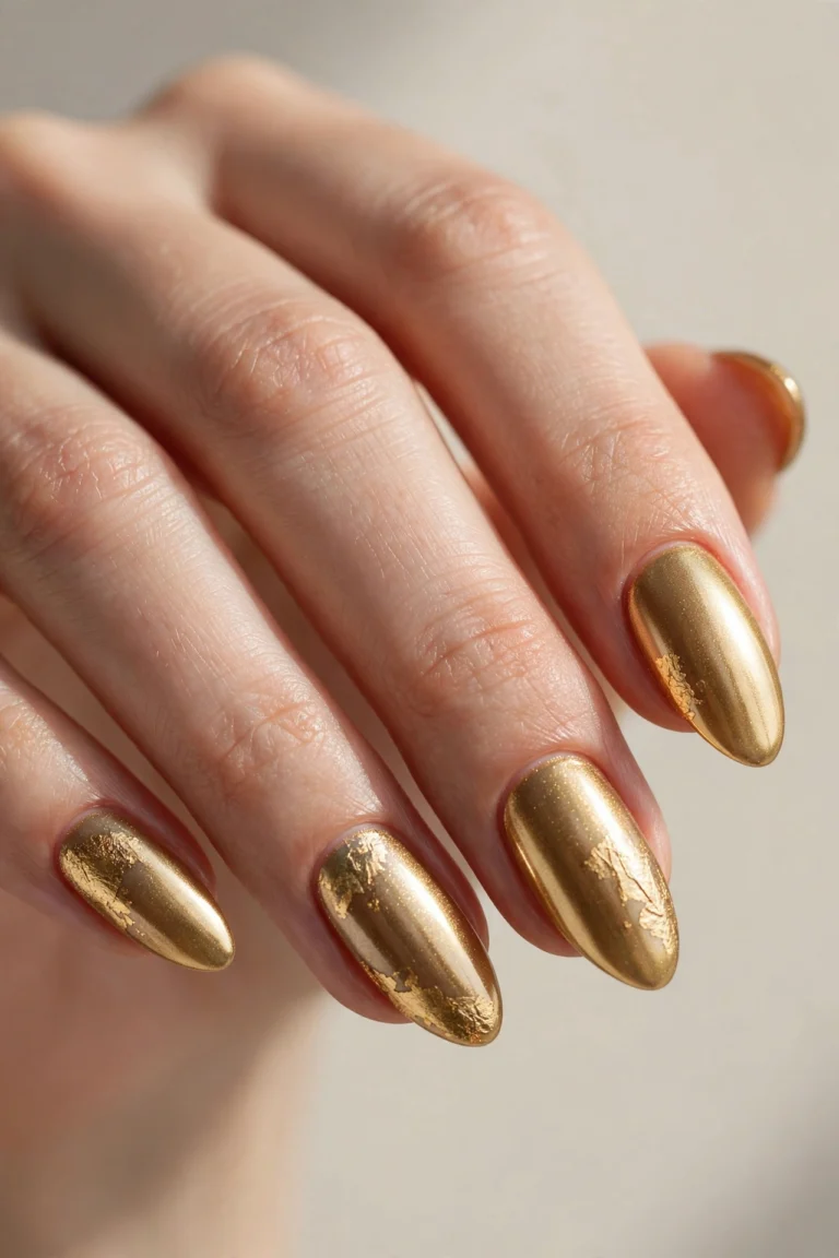 25 Gold Nail Designs for a Luxe, Glamorous Manicure